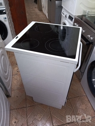 Свободно стояща печка с керамичен плот VOSS Electrolux с две години гаранция!, снимка 6 - Печки, фурни - 53001912