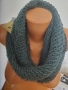 Ръчно плетен кръгъл шал и шапка, снимка 5