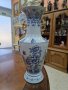 Красива антикварна порцеланова ваза амфора , снимка 2