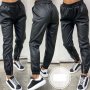 Кожен панталон в черен цвят с цип отпред, снимка 1 - Панталони - 30843227
