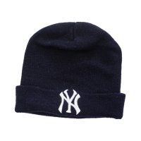 New York Yankees оригинална юношеска зимна шапка, снимка 1 - Шапки - 42260824