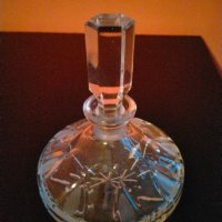 Кристална бутилка за парфюм , снимка 15 - Антикварни и старинни предмети - 39487637