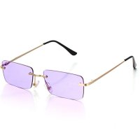Дамски правоъгълни слънчеви очила в лилав цвят, снимка 1 - Слънчеви и диоптрични очила - 41648079