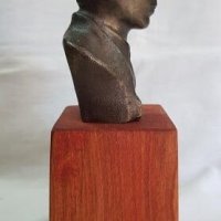 Бронзова статуетка С.Бандера, снимка 4 - Статуетки - 35905170