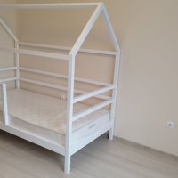 Детско легло тип къщичка, снимка 3 - Спални и легла - 40743379