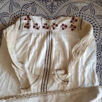 Автентична риза от народна носия, снимка 2 - Антикварни и старинни предмети - 41342543