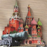 Автентичен дървен 3D магнит от Москва, Русия-серия-, снимка 1 - Колекции - 39248058