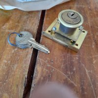 Стара брава,бравичка Elzett, снимка 6 - Други ценни предмети - 33994538