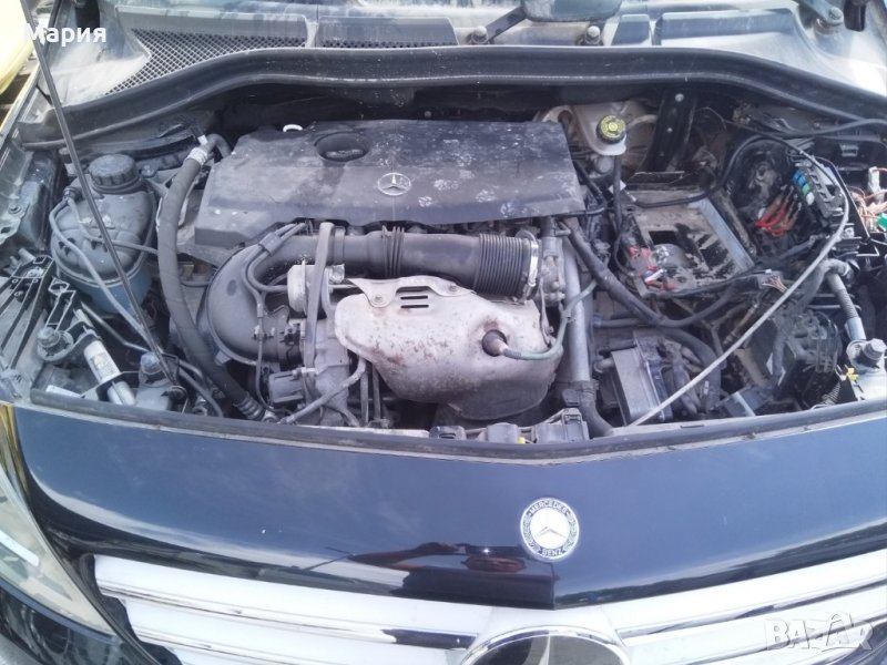Mercedes-Benz B 180 на части, снимка 1
