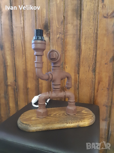 Настолна лампа в индустриален стил, снимка 1