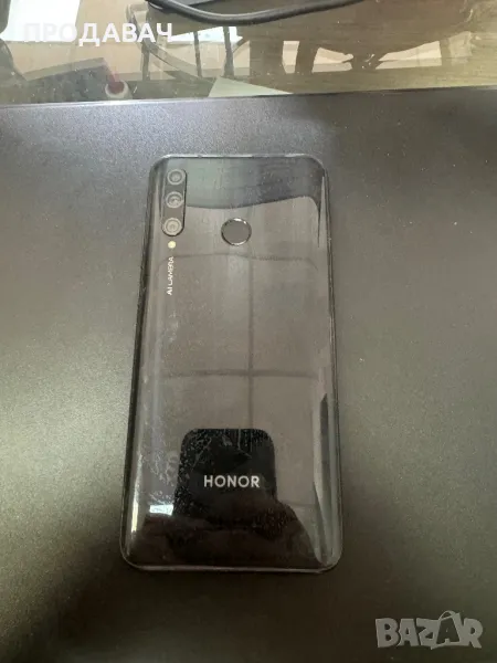 Honor 20e, снимка 1