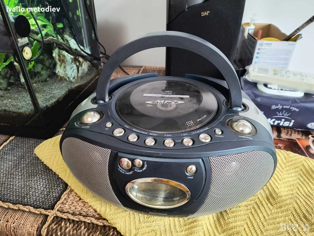 Hitachi MP3 CD Player , снимка 1