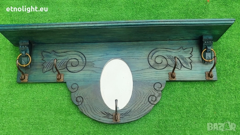 Красива старинна, антикварна, дървена закачалка с рафт, огледало и дърворезба , снимка 1