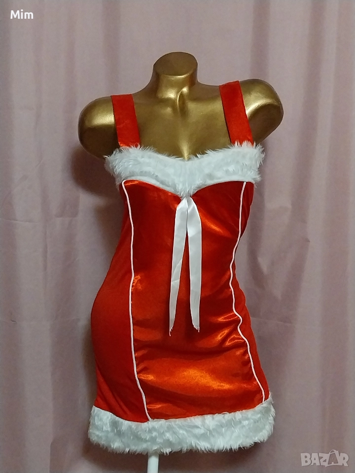 S/M Червена сатенена рокля с бели пухчета за Коледа , снимка 1