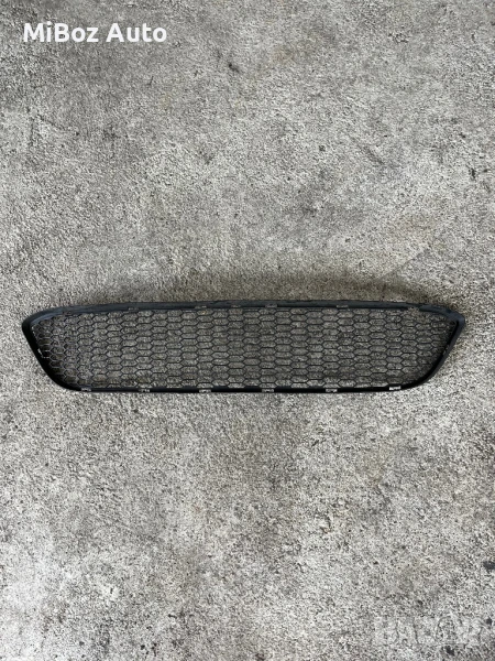 Решетка броня средна БМВ Е91 BMW, снимка 1