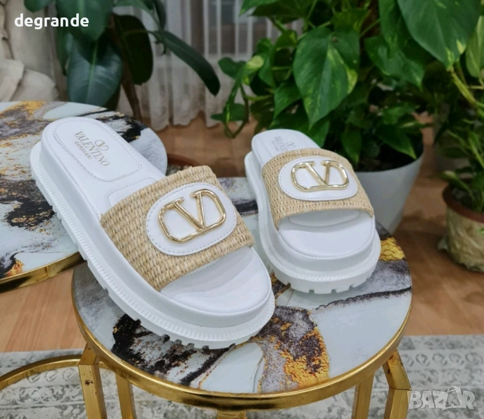 НАМАЛЕНИ ЧЕХЛИ Valentino, снимка 1