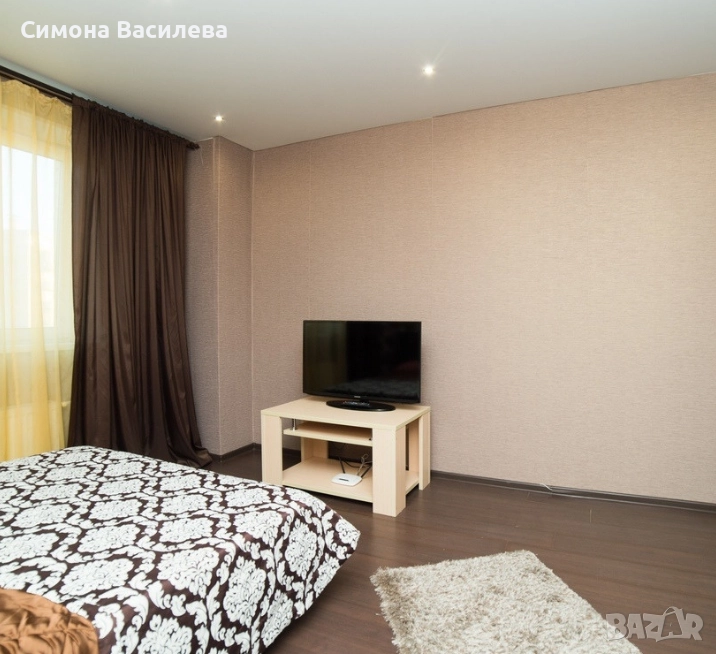 Самостоятелна стая под наем в Центъра, снимка 1