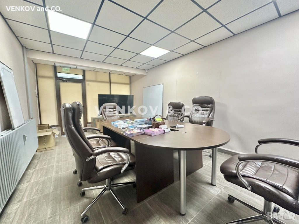 М/У УЛ. МАКГАХАН И 24-ТО СУ! С ДВА ВХОДА И ВЪЗМОЖНОСТ ЗА РАЗДЕЛЯНЕ НА ДВА ОФИСА! С ЛИЦЕ КЪМ УЛИЦА! П, снимка 1