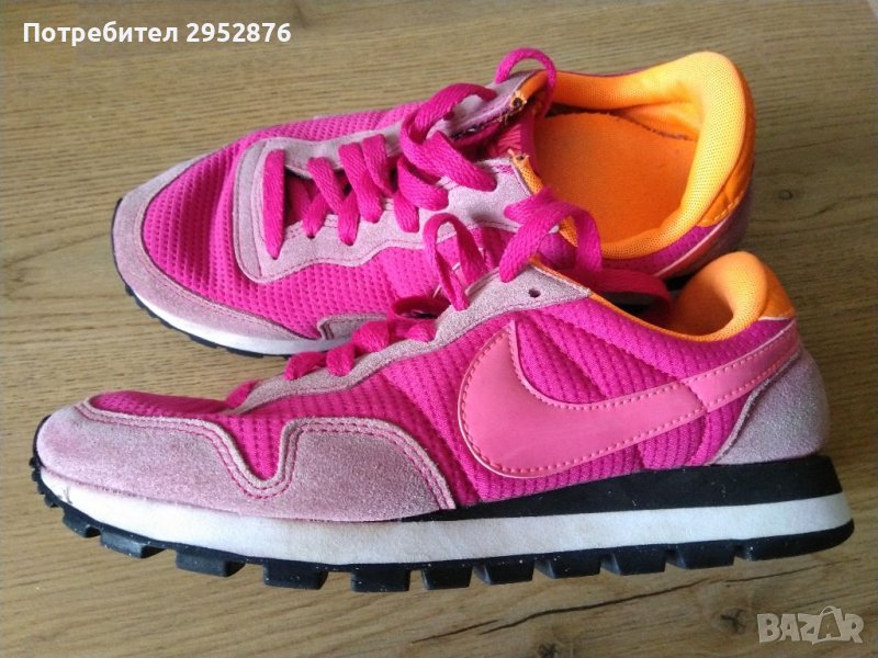 Дамски маратонки Nike air, снимка 1