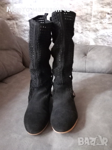 Дамски ботуши с перфорация – естествен велур, черни, № 38.5 - 39, снимка 4 - Дамски ботуши - 52114782