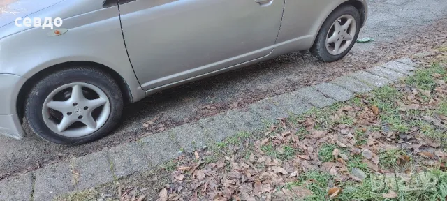 4бр. гуми и джанти 14 за Тойота ярис 