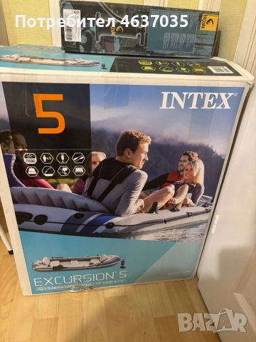 Продавам надуваема лодка Intex Excursion 5