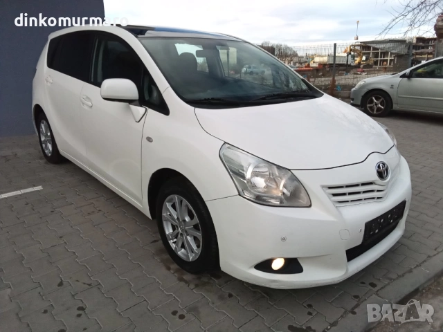 Toyota Verso 2.0D4D-126kc. Панорама, снимка 3 - Автомобили и джипове - 53047326