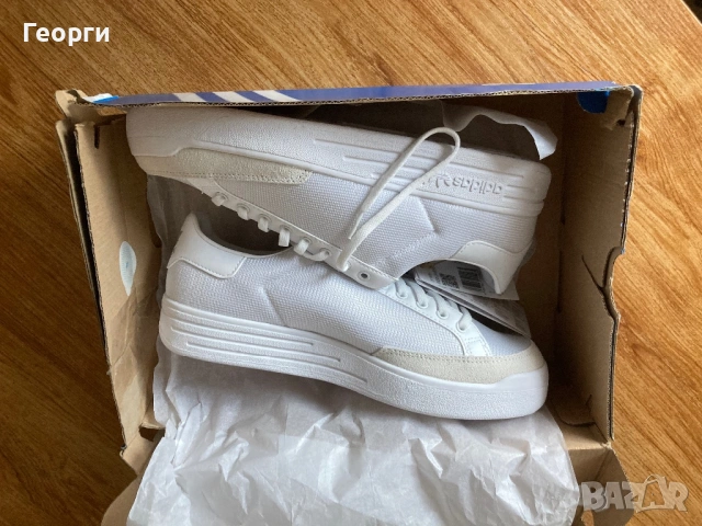 Оригинални Adidas, снимка 3 - Маратонки - 53372328