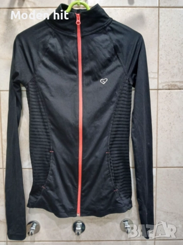 Дамско спортно горнище с мрежести елементи