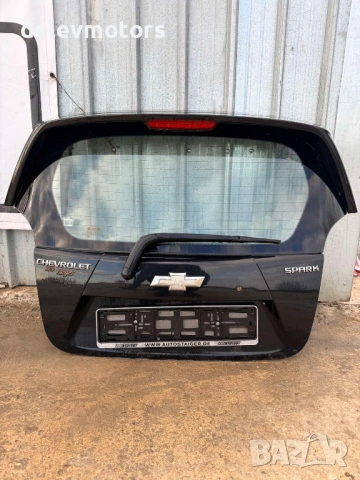 Оборудвана пета врата, багажник, задна врата от Chevrolet Spark (M300) 1.0i, 68 ph., engine LMT, 5 s, снимка 2 - Части - 53665696