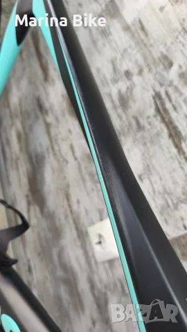 Карбонов шосеен велосипед Bianchi Oltre Pro Ultegra Di2 Reparto Corse 50R | 57, снимка 8 - Велосипеди - 56074360