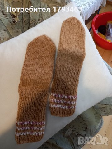 Ръчно плетени детски чорапи от вълна. Дължина на ходилото 22 см, снимка 2 - Чорапи - 39797541