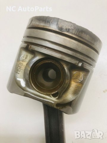 Бутало с биела за Мерцедес А W169 B W245 клас 2.0 дизел 640 0830923 2009, снимка 5 - Части - 39078503