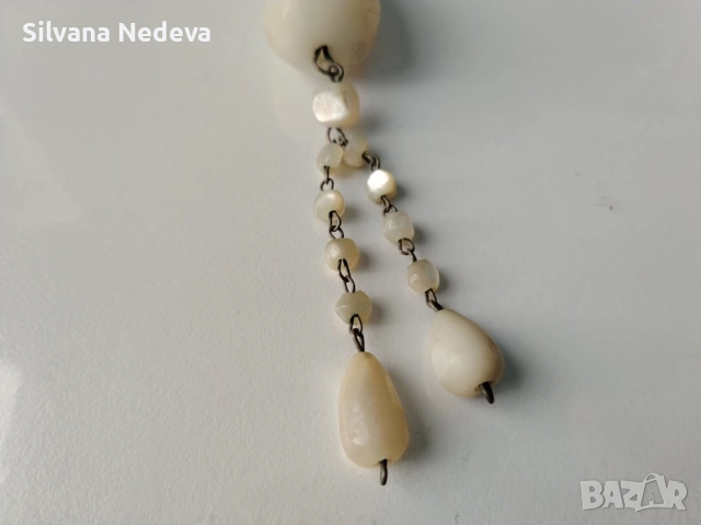 Много старинна огърлица от седеф-ръчна изработка, снимка 4 - Антикварни и старинни предмети - 52649939