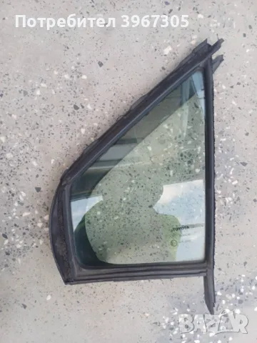 Огледало за Тойота Ярис 2012г.