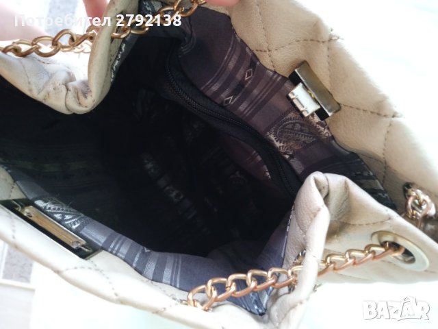 Дамски чанти, снимка 7 - Чанти - 37631922