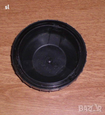 Капак/капачка за фар на Ситроен,Пежо,Ланд Ровър,Рено,Опел,Нисан,Мерцедес,Сааб, снимка 9 - Части - 49862676