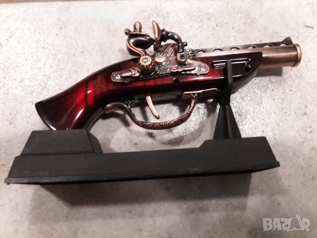 Малък кремъчен,капсулен пистолет,пищов,оръжие, снимка 1 - Колекции - 39601198