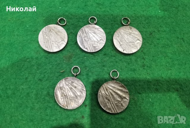 Лот медали За отечествената война, снимка 1 - Антикварни и старинни предмети - 44423357