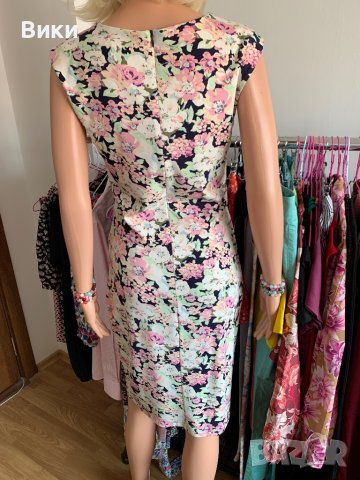 Красива рокля в размер S, снимка 4 - Рокли - 40744874