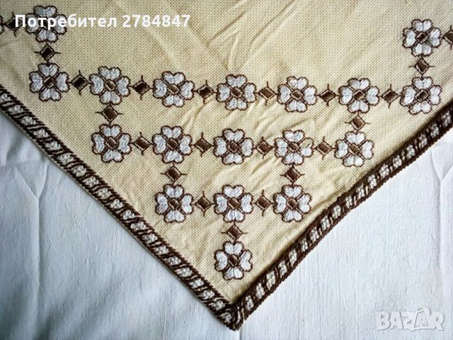 Каре с ръчна бродерия, снимка 6 - Декорация за дома - 35784875