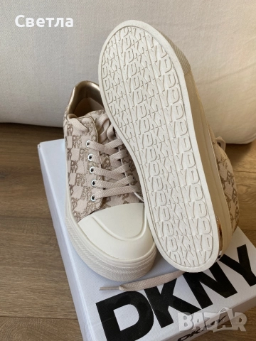 Нови кецове 39номер DKNY, снимка 3 - Кецове - 51650388