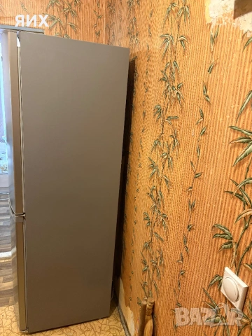 Хладилник Whirlpool, снимка 3 - Хладилници - 53682748