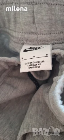 Nike  tech fleece оригинален екип М/Л, снимка 4 - Спортни дрехи, екипи - 55841108