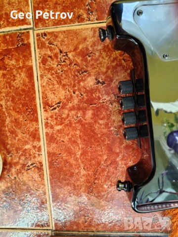 Хедлес бас китара Steinberger, снимка 13 - Китари - 53701588