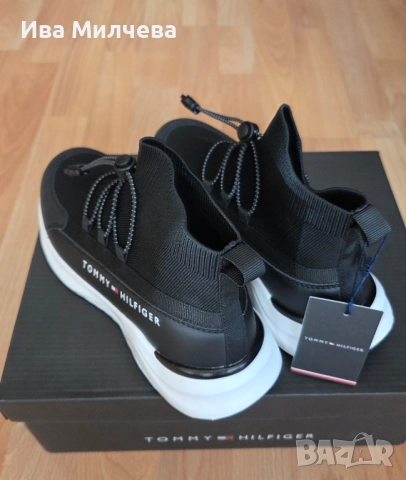 Боти тип чорап-Tommy Hilfiger 37, снимка 6 - Дамски боти - 51490811
