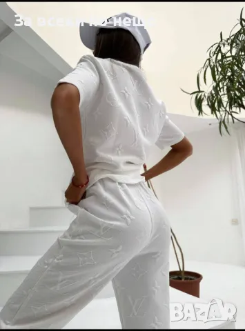 Louis Vuitton Дамски Спортен Комплект Тениска И Долнище🔝Дамски Спортен Екип Луис Витон Код A594, снимка 7 - Спортни екипи - 50370828