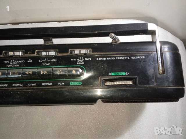 Радиокасетофонче Silver Crown, снимка 3 - Радиокасетофони, транзистори - 51456514