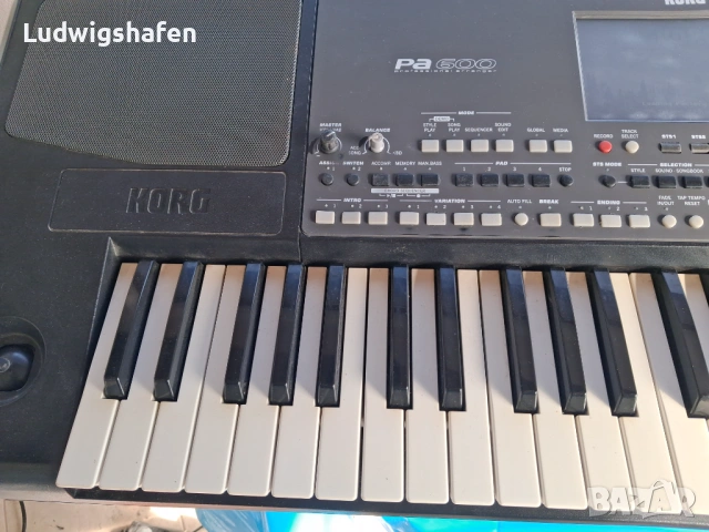 Korg Pa600, снимка 8 - Синтезатори - 53535805