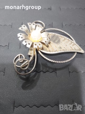 Сребърна брошка , снимка 2 - Колиета, медальони, синджири - 33884138